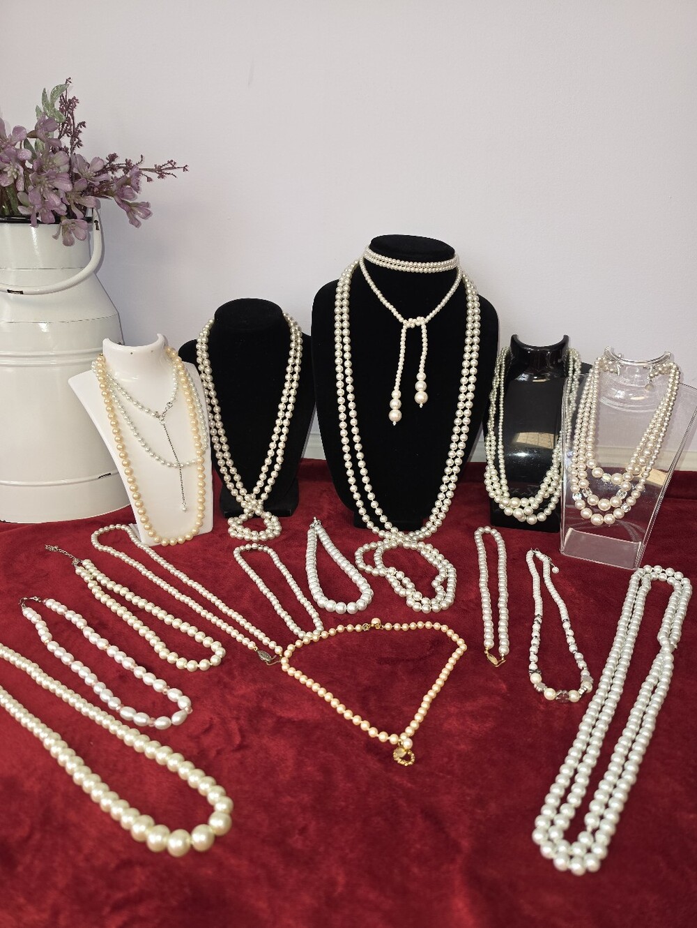 #2621, Stunning mid-century -Inspired 18-Piece Glass Pearl Collection necklace.